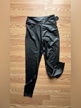 OFFLINE By Aerie Real Luxe Faux Leather Legging BNWT Size Large